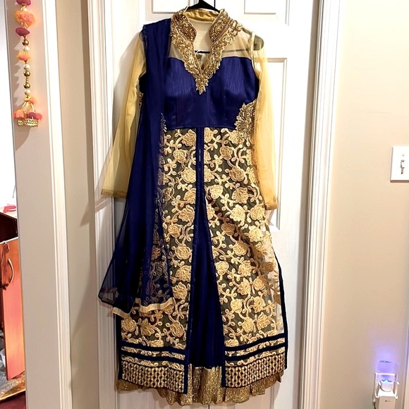 NEW Lehenga Suit 🎉HOST PICK🎉😊 - Picture 1 of 8